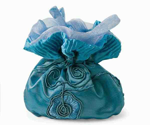 SACCHETTO RICAMO AVIO 90X60X110 MM